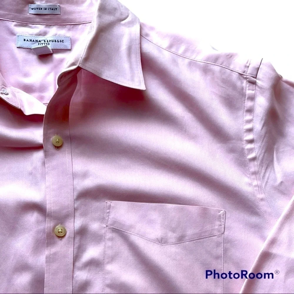 Banana Republic pink fitted woven in Italy shirt L